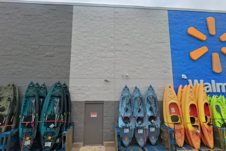 Walmart Supercenter - 2700 US-281 (Boost Mobile)