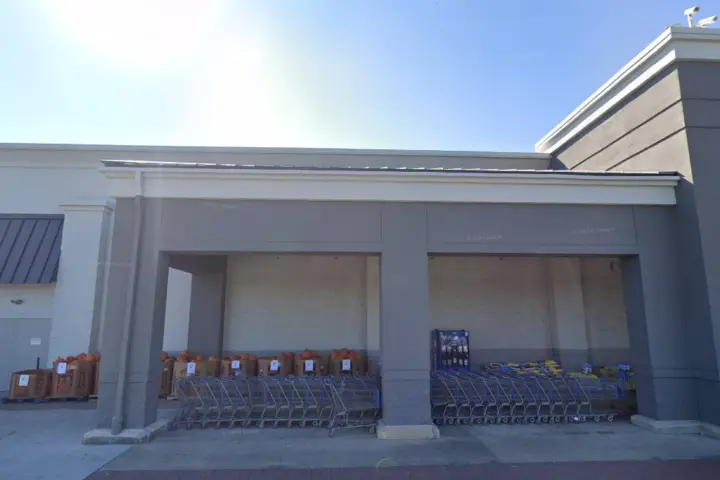 Walmart Supercenter - 275 N Gulph Rd (Boost Mobile)