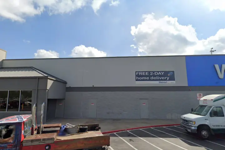 Walmart Supercenter - 27650 TX-249 (Boost Mobile)