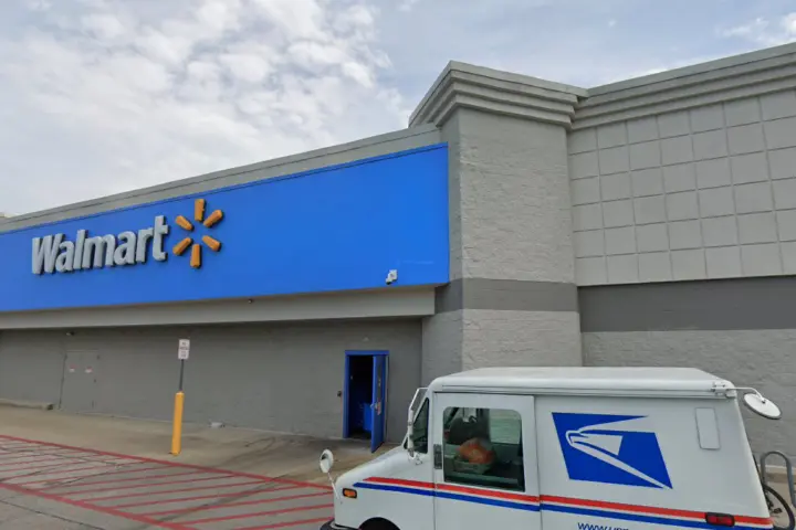 Walmart Supercenter - 2801 Northwestern Ave (Boost Mobile)