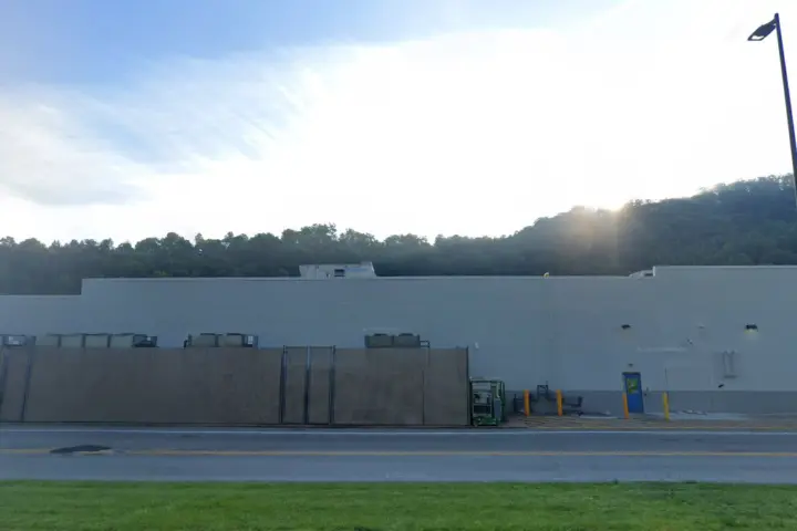 Walmart Supercenter - 28402 US-119 (Boost Mobile)