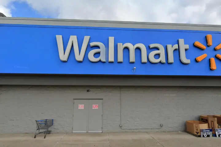 Walmart Supercenter - 2850 Maple Ave (Boost Mobile)