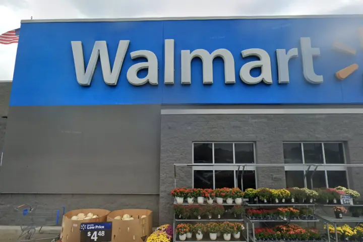 Walmart Supercenter - 28804 Gratiot Ave (Boost Mobile)