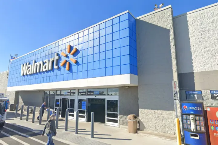 Walmart Supercenter - 29 SW 1st Ln (Boost Mobile)