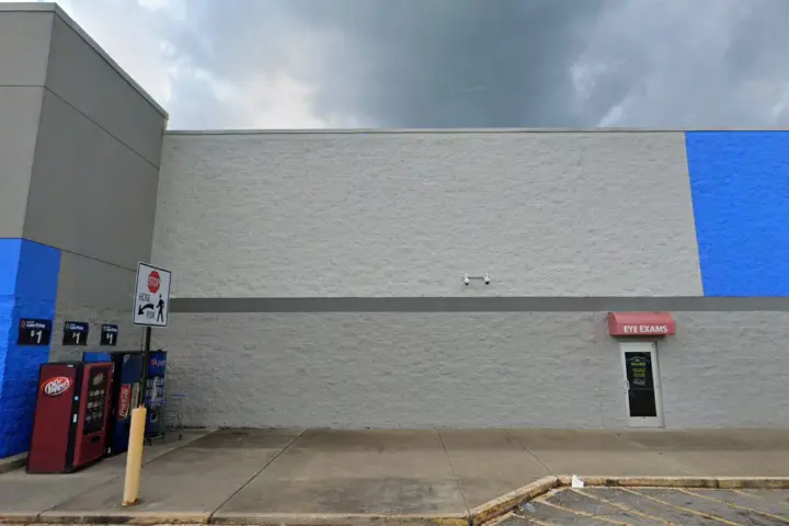 Walmart Supercenter - 2900 Pike St (Boost Mobile)