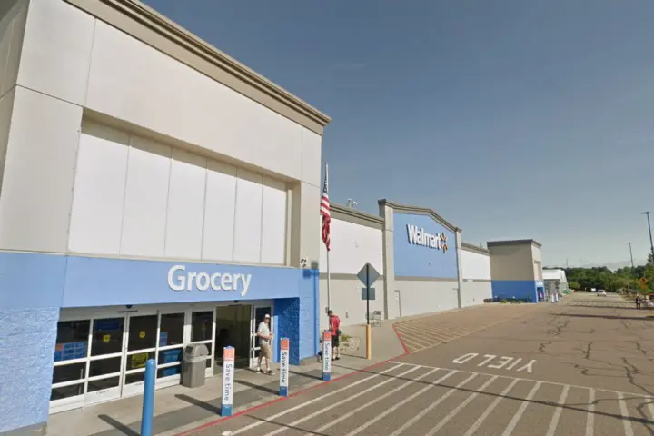 Walmart Supercenter - 2950 New Pinery Rd (Boost Mobile)
