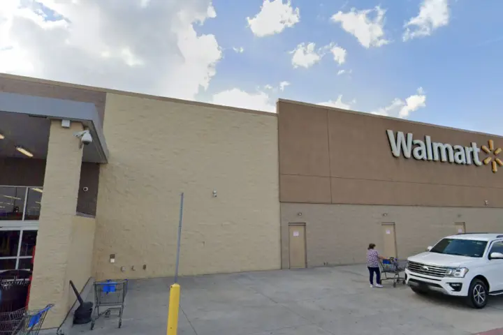 Walmart Supercenter - 3000 S Jackson Rd (Boost Mobile)
