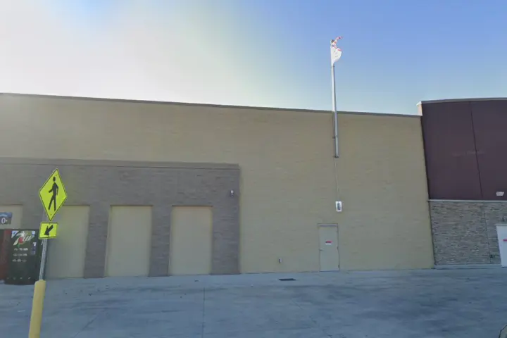 Walmart Supercenter - 305 Singing Oaks (Boost Mobile)