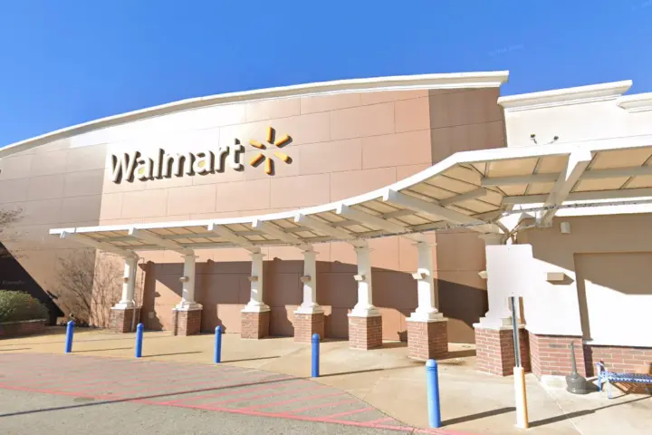Walmart Supercenter - 3176 S Eufaula Ave (Boost Mobile)