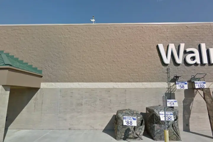 Walmart Supercenter - 3217 Silverback Ln (Boost Mobile)