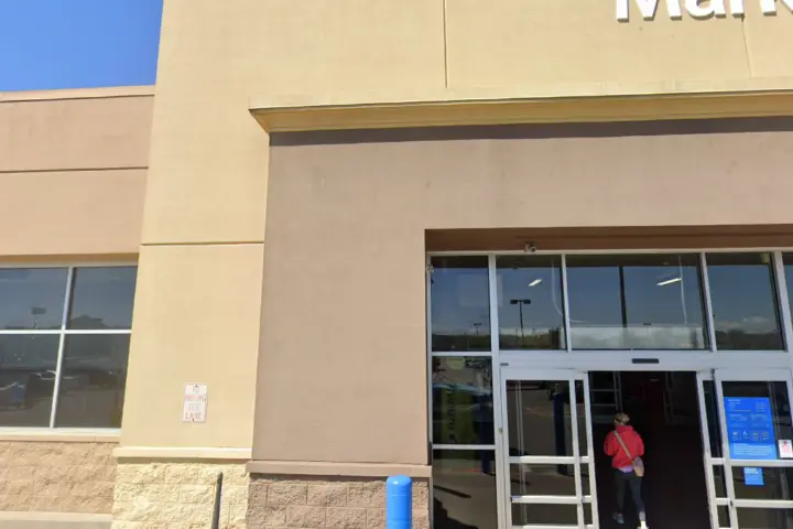 Walmart Supercenter - 3285 Henry St (Boost Mobile)