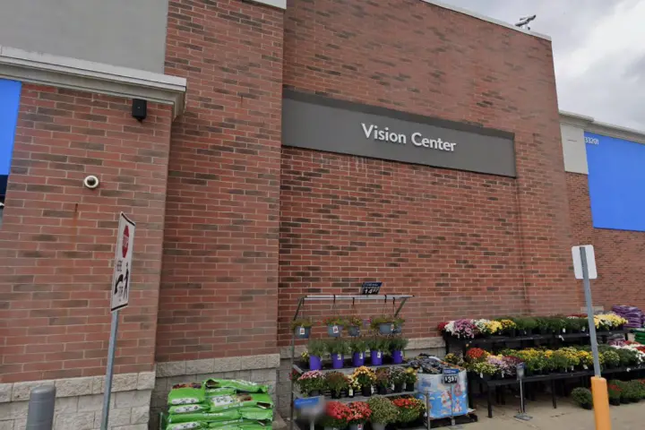 Walmart Supercenter - 33201 Van Dyke Ave (Boost Mobile)