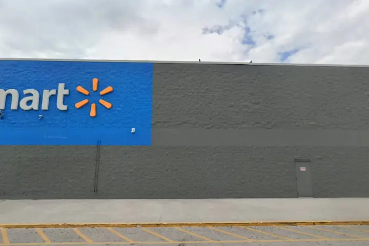 Walmart Supercenter - 33501 S Dixie Hwy (Boost Mobile)