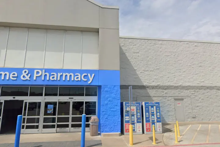 Walmart Supercenter - 3413 West Loop (Boost Mobile)