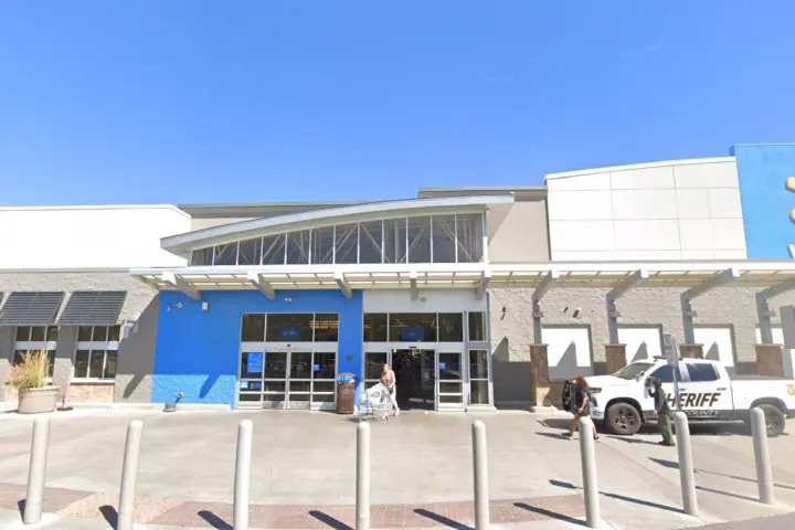 Walmart Supercenter - 3435 E Broadway Blvd (Boost Mobile)