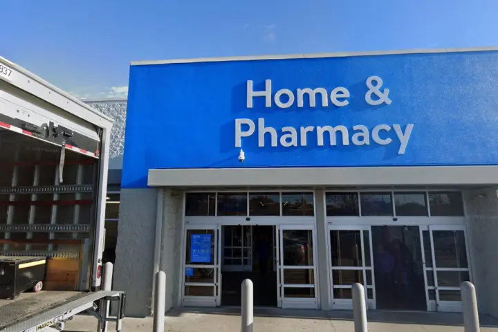 Walmart Supercenter - 3515 Victory Dr (Boost Mobile)