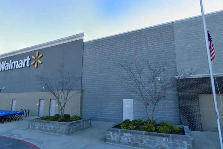 Walmart Supercenter - 3655 Browns Bridge Rd (Boost Mobile)