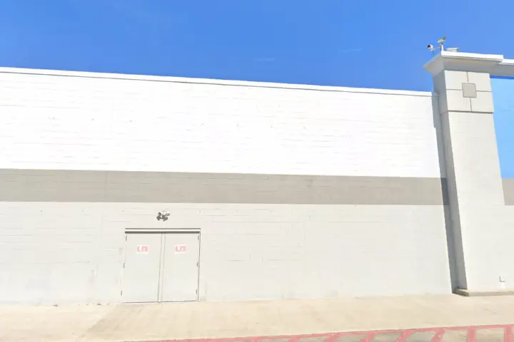 Walmart Supercenter - 37000 LA-3089 (Boost Mobile)