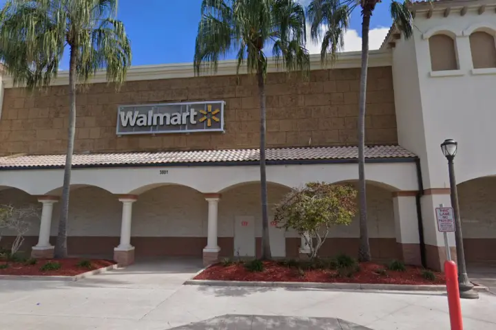 Walmart Supercenter - 3801 Turtle Creek Dr (Boost Mobile)