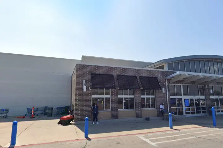 Walmart Supercenter - 401 E Capitol Dr (Boost Mobile)