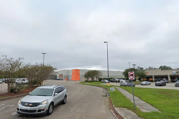 Walmart Supercenter - 401 Ontario Ave (Boost Mobile)