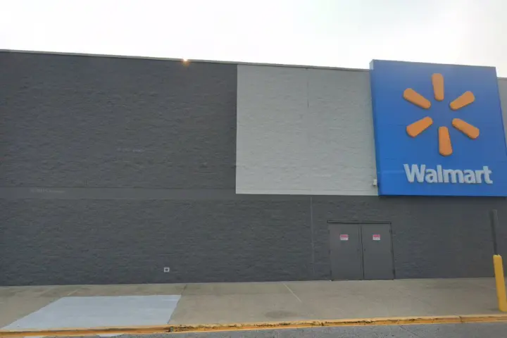 Walmart Supercenter - 4040 N Newton St (Boost Mobile)