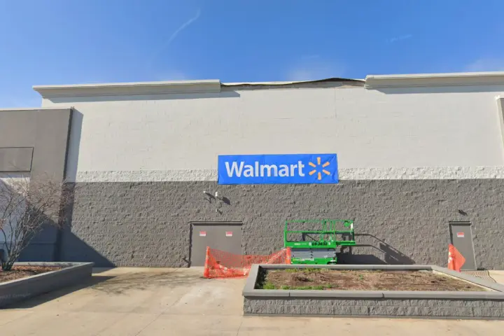 Walmart Supercenter - 4041 Veterans Dr (Boost Mobile)