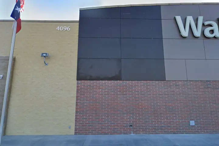 Walmart Supercenter - 4096 N Foster Rd (Boost Mobile)