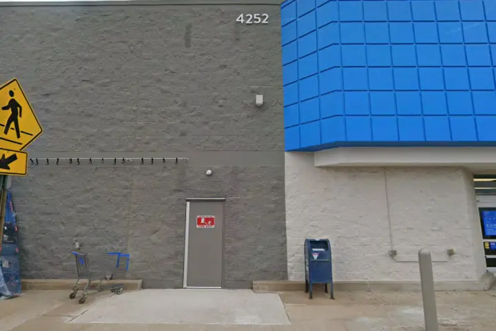Walmart Supercenter - 4252 US-54 (Boost Mobile)