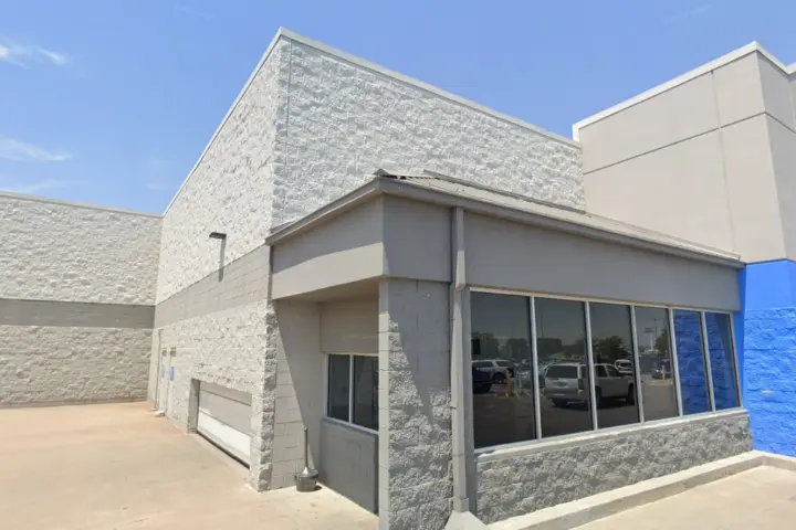 Walmart Supercenter - 4301 Vine St (Boost Mobile)