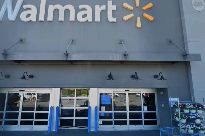 Walmart Supercenter - 441 Commerce Dr (Boost Mobile)