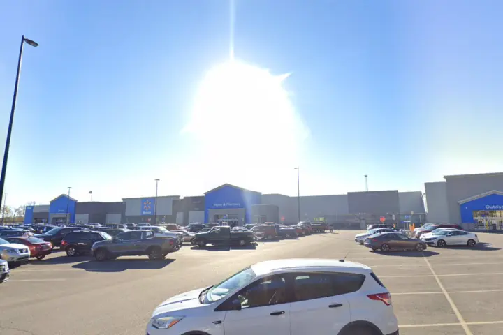 Walmart Supercenter - 4490 Gallia St (Boost Mobile)