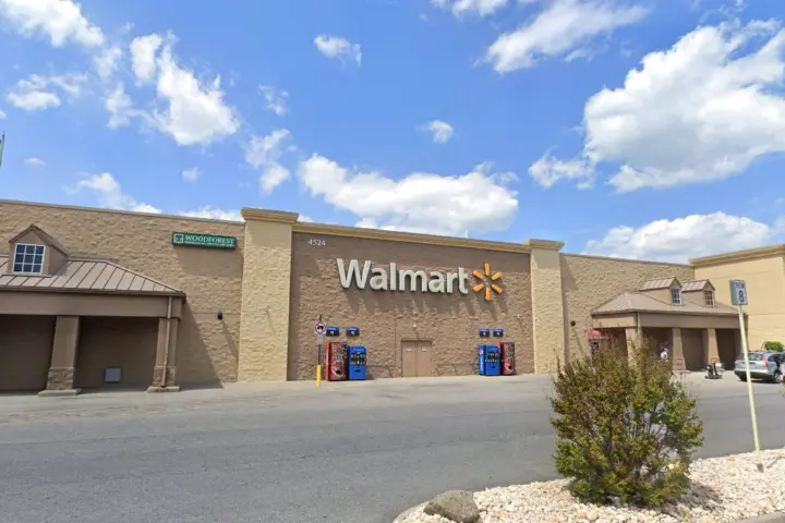 Walmart Supercenter - 4524 Challenger Ave NE (Boost Mobile)