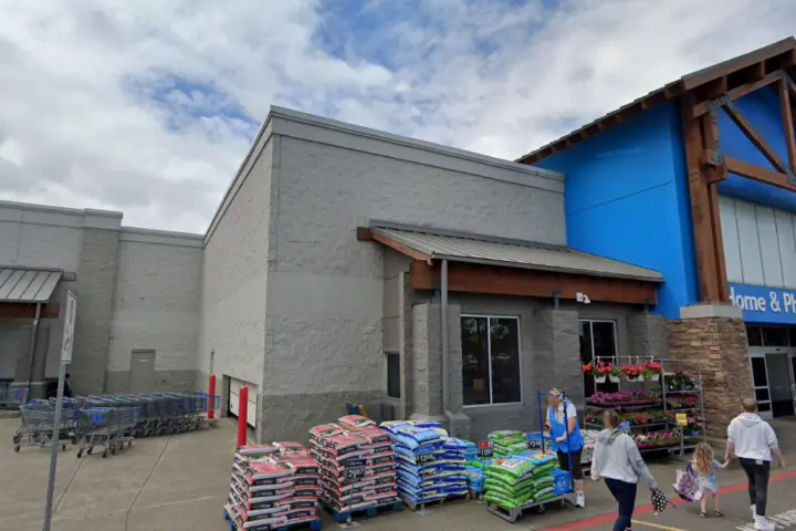 Walmart Supercenter - 4550 W 11th Ave (Boost Mobile)