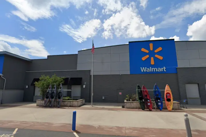 Walmart Supercenter - 4620 Black Horse Pike (Boost Mobile)