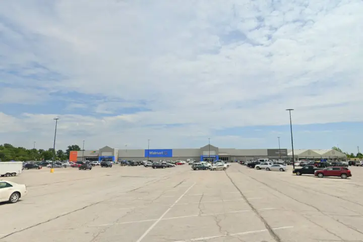 Walmart Supercenter - 4820 S Clark St (Boost Mobile)