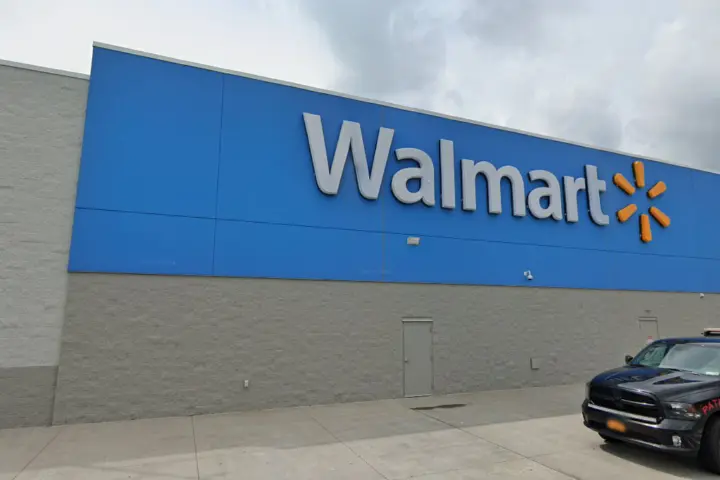 Walmart Supercenter - 4840 Outer Loop (Boost Mobile)