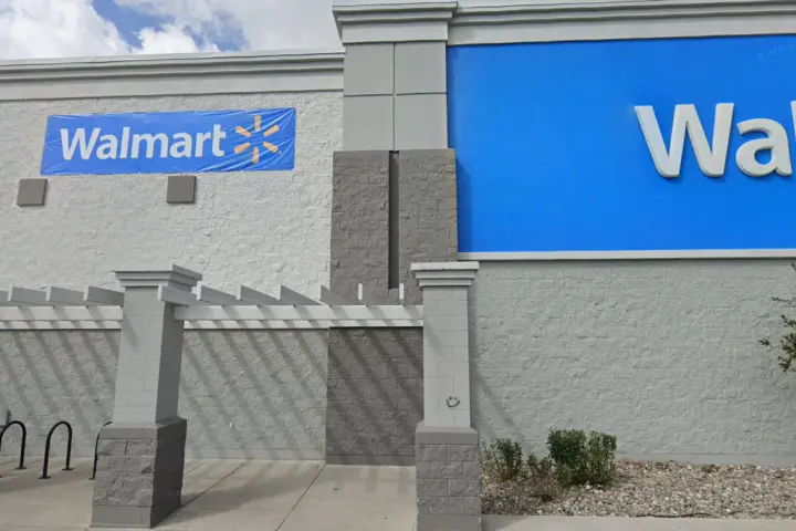 Walmart Supercenter - 4855 Kietzke Ln (Boost Mobile)