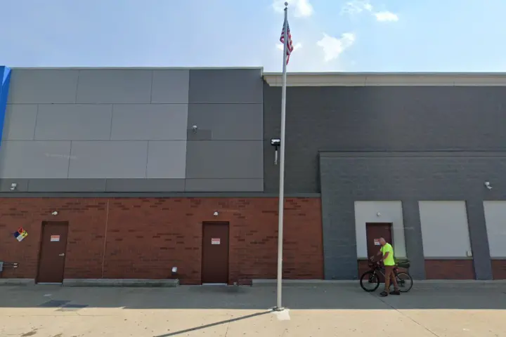 Walmart Supercenter - 495 Flatbush Ave (Boost Mobile)
