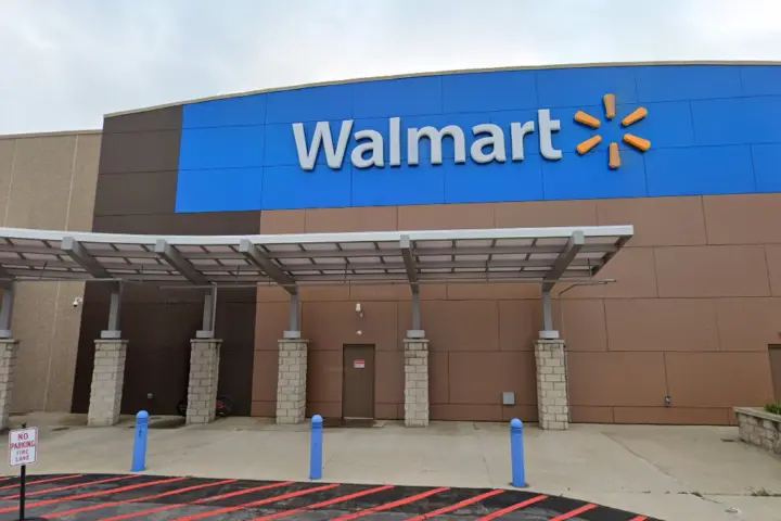 Walmart Supercenter - 4975 Transit Rd (Boost Mobile)
