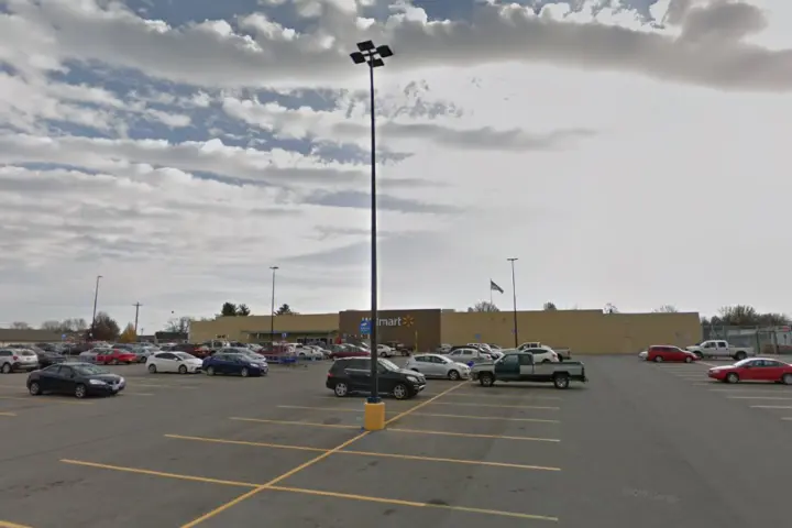 Walmart Supercenter - 500 W Mt Vernon Blvd (Boost Mobile)