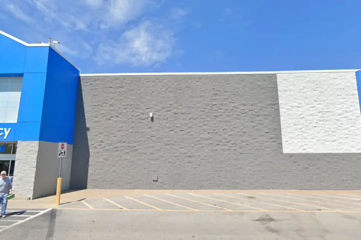 Walmart Supercenter - 500 Warren County Ctr (Boost Mobile)