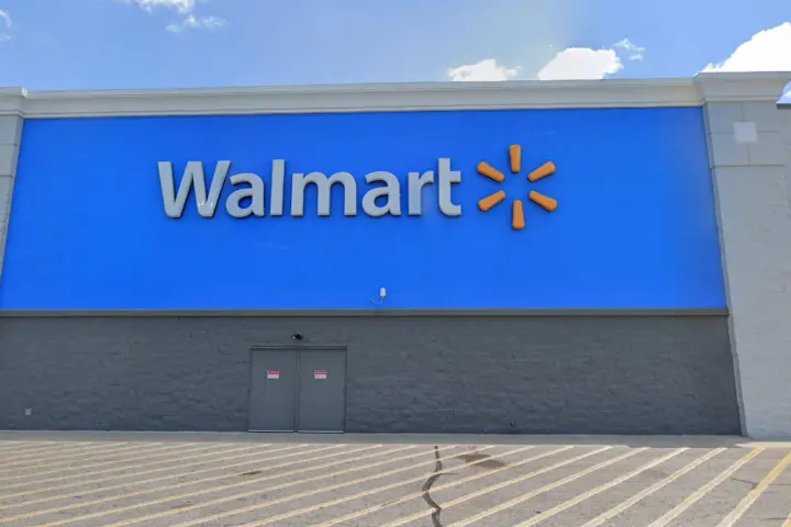 Walmart Supercenter - 501 E Pawnee St (Boost Mobile)