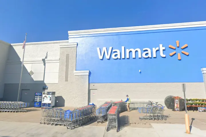 Walmart Supercenter - 501 N 9th St (Boost Mobile)