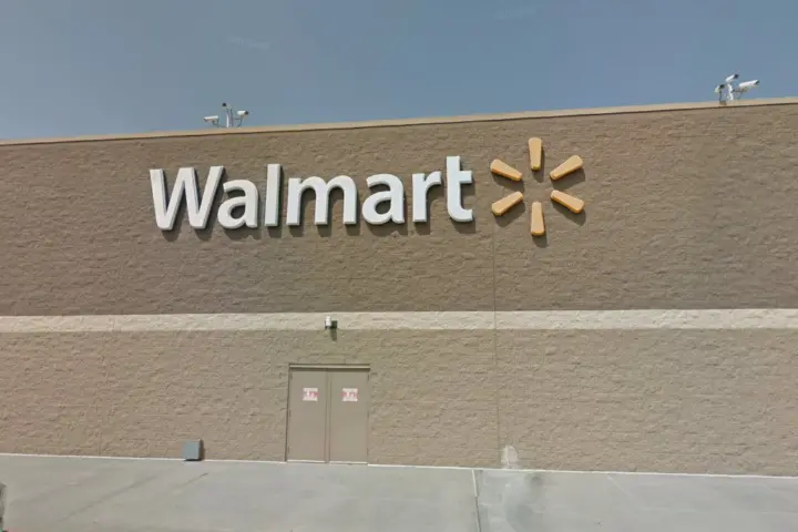 Walmart Supercenter - 5100 US-31 (Boost Mobile)