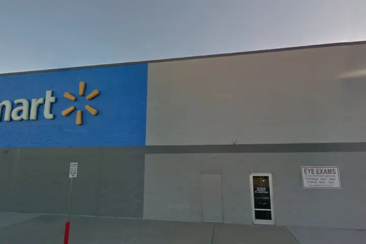 Walmart Supercenter - 515 E Loop 281 (Boost Mobile)