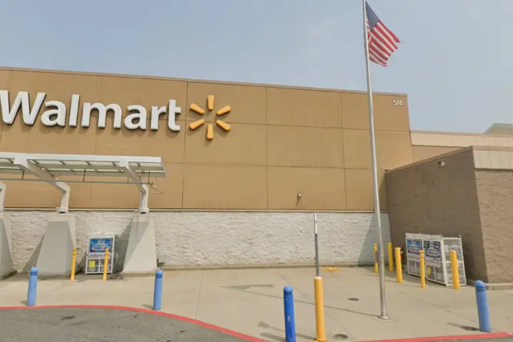 Walmart Supercenter - 516 Schoolhouse Rd (Boost Mobile)