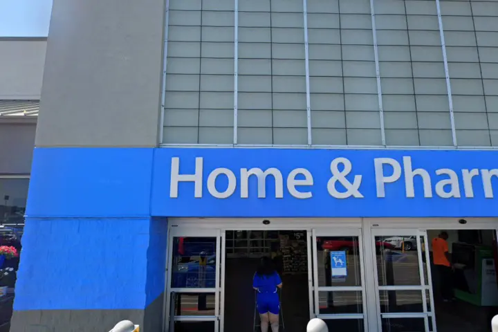 Walmart Supercenter - 521 E Chestnut St (Boost Mobile)