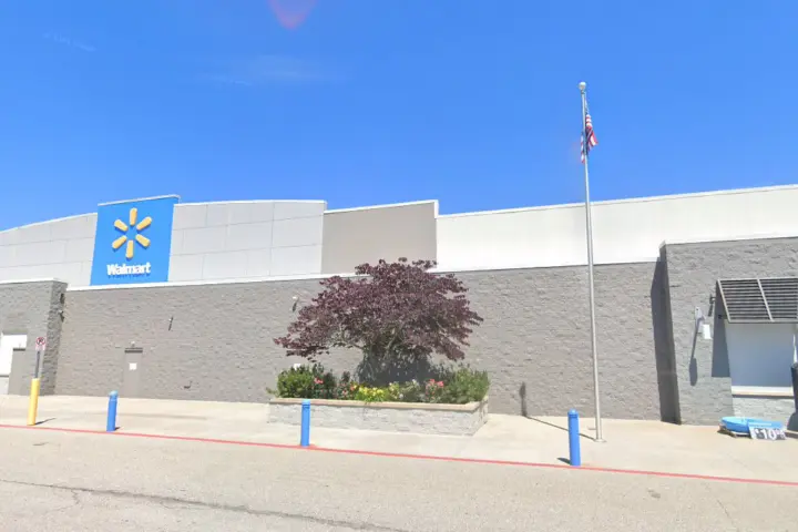 Walmart Supercenter - 5350 W Ridge Rd (Boost Mobile)