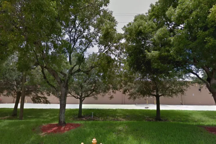 Walmart Supercenter - 5851 NW 177th St (Boost Mobile)